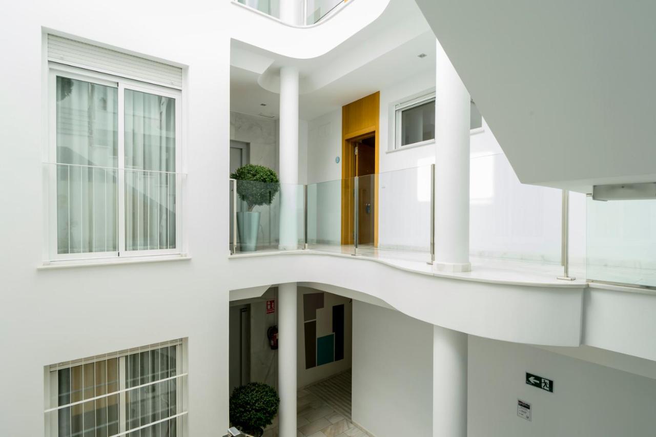 Suites Del Pintor Malaga Exterior photo